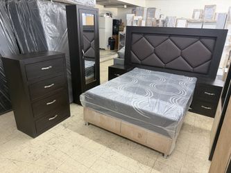 New Brown Bedroom Set (King/Queen/Full)