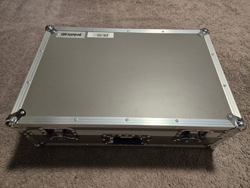 Pedaltrain Novo 24 With Tour Case