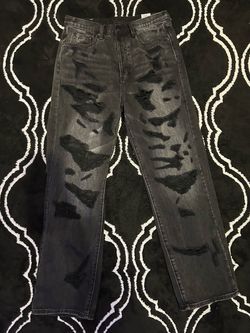 MNML RIPPPED JEANS