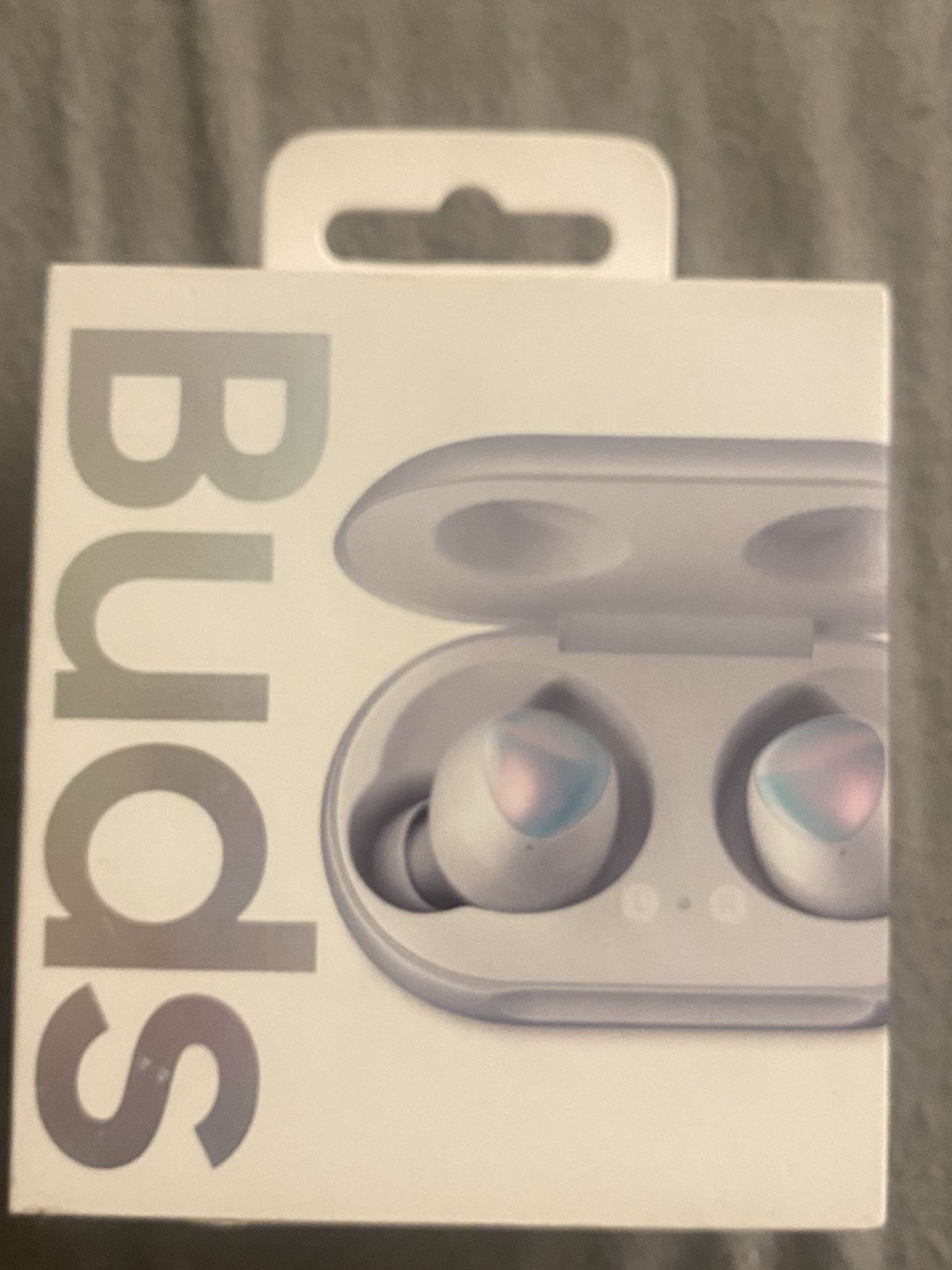 Earbuds