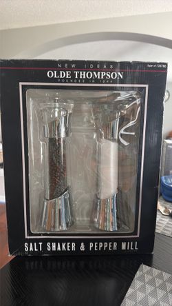 NEW Olde Thompson Stainless Steel Salt & Pepper Mill Set
