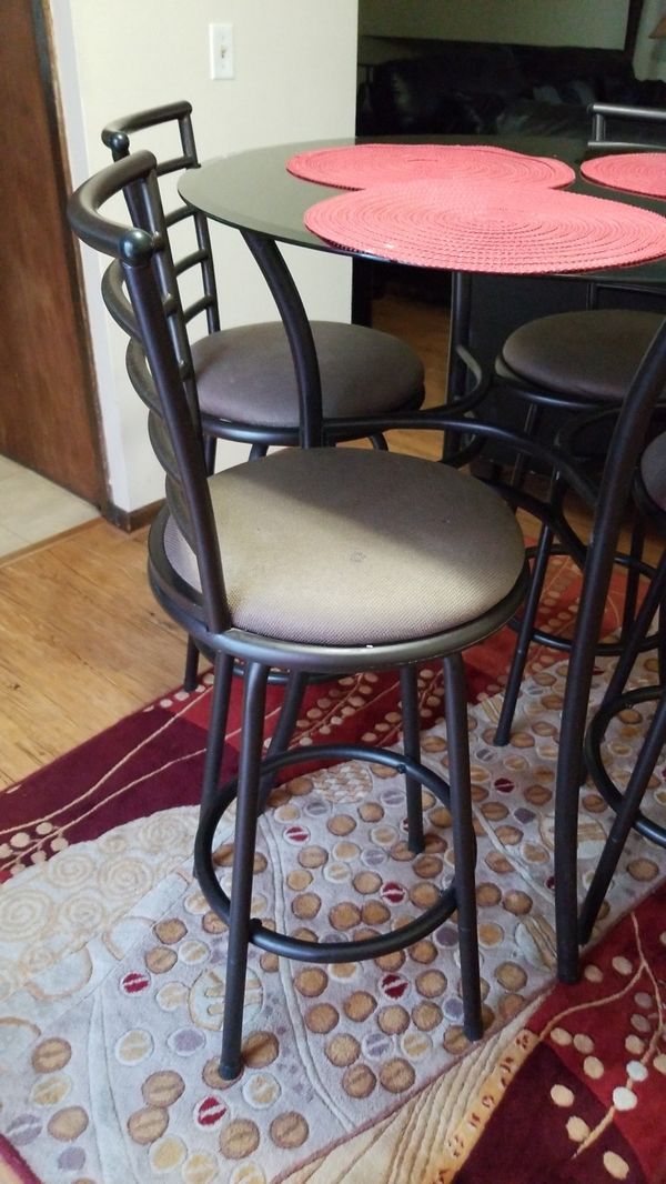 Glass Kitchen Table W 4 Bar Swivel Chairs For In Brooklyn Park Glass Kitchen Table W 4 Bar Swivel Chairs For In Brooklyn Park Mn Offerup