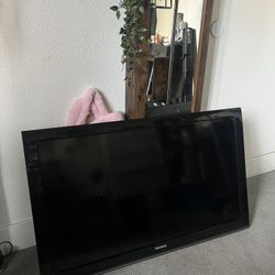 TOSHIBA TV 40E22OU 40INCH, 1080P HDTV 