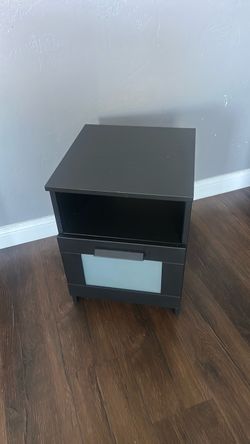 Night stand