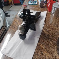 Combination ball and pintel hitch