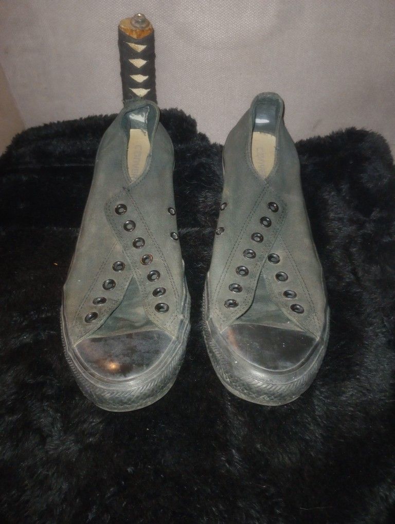 Men's Size 10 All Black Converse No Laces