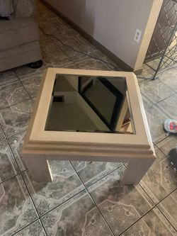 End table