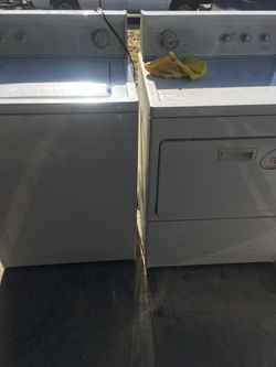 Washer dryer gas