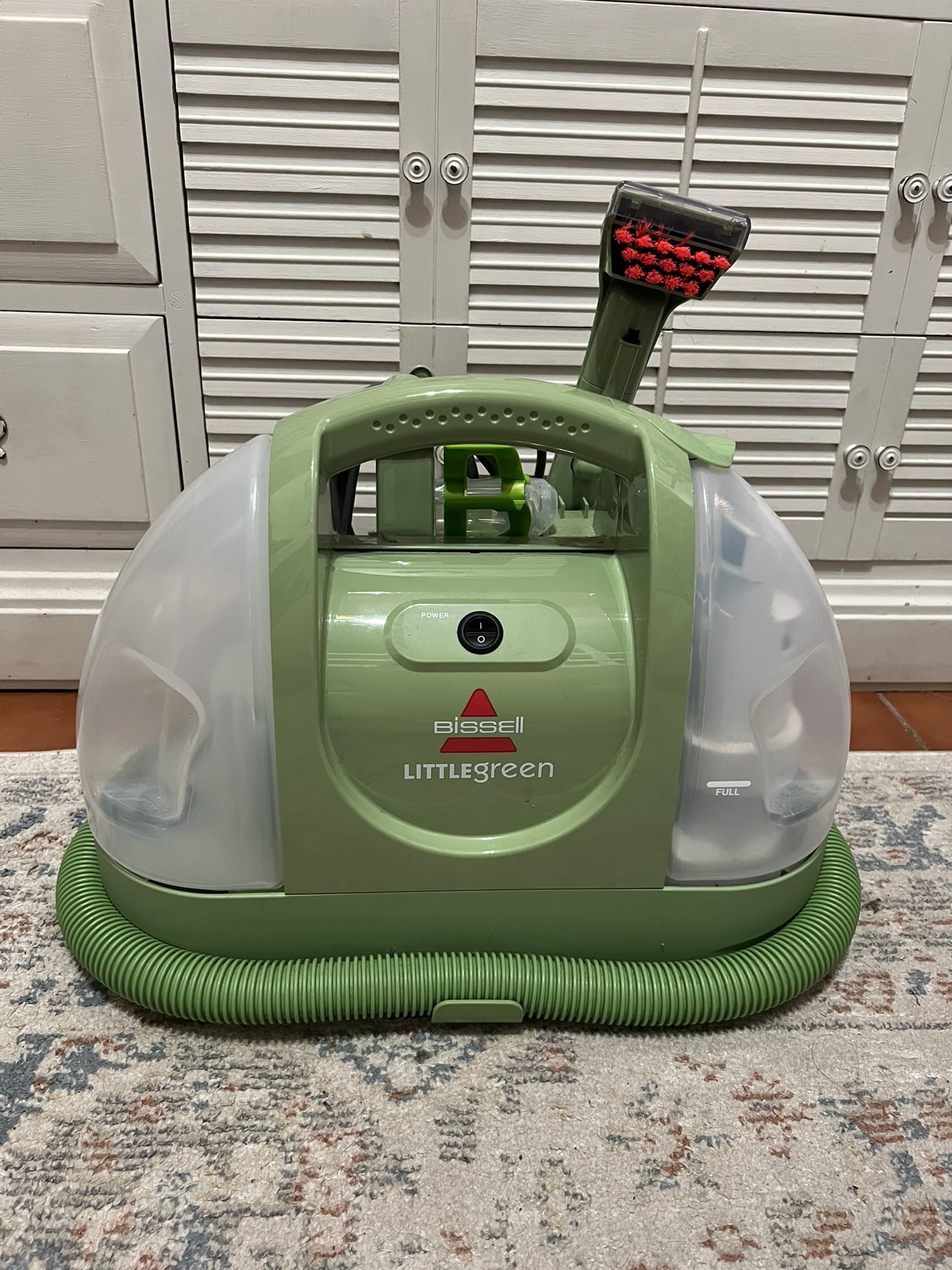 Bissell Little green Carpet Cleaner   