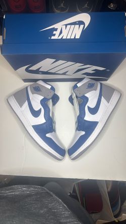 Jordan Retro High OG 1’s/ True Blue/White Cement Gray/ 13m/14.5w
