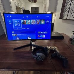 PS4 Pro w/ Samsung Curved Monitor