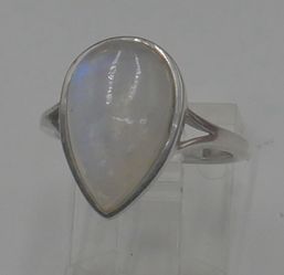 925 STERLING SILVER RING SIZE 7 4.6 GRAMS WITH WHITE OPAL STONE .892036-4.