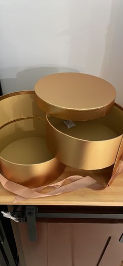 Double Level Floral Box 