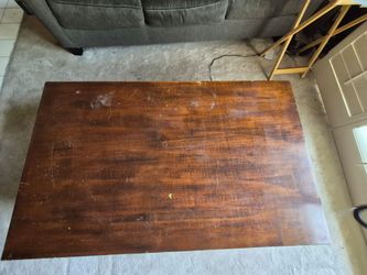 Lift top coffee table