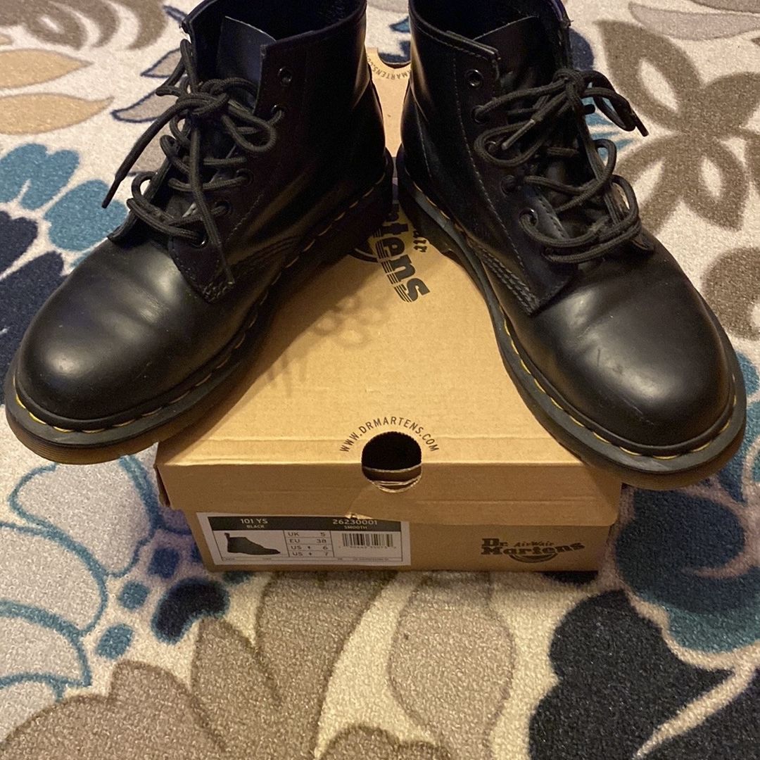 Dr Martens Boots 