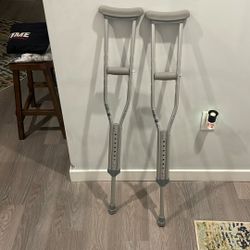 Crutches 
