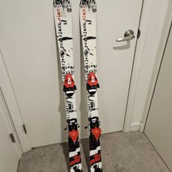 Kids skis Elan 125 cm for sale, as is