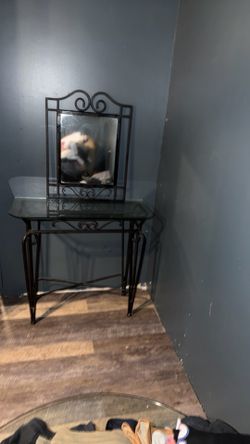 Entry way table with mirror