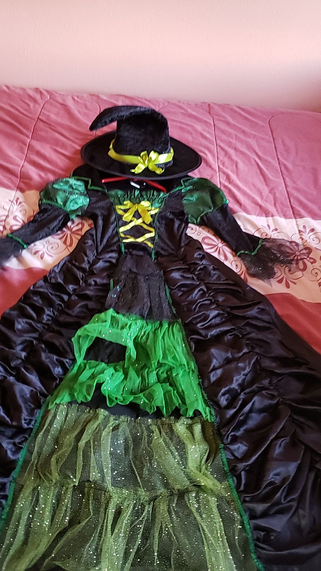 Witch dress 6-8