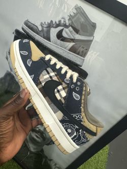 Travis Scott Nike sb dunks