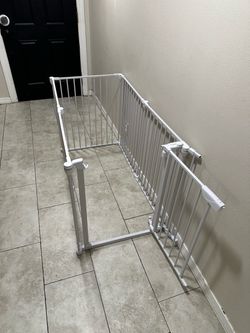 Puppy Playpen / Pet Fence