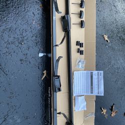 Thule Roof Rack System ( New/never Used)