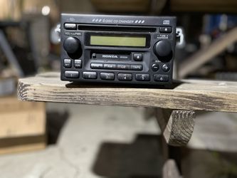 2001 Accord - OEM stereo. CD/Cassette