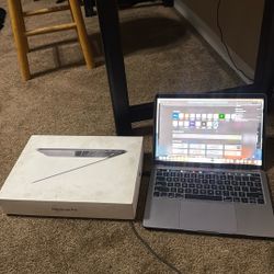 MACBOOK PRO 13 inch 