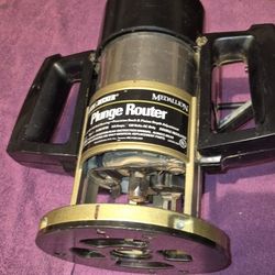 Black&Decker Plunge Router