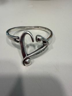 Uno de 50 women’s bracelet