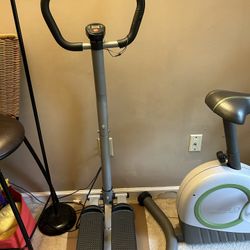 Sport Device For Training Legs 