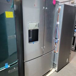 New Scratch And Dent Whirlpool 36in French Door Fridge Stainless Steel 6-months Warranty 