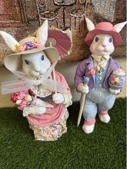 Vintage Fabric Mache' Bunny Couple (set Of 2)