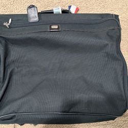 American Tourister Garment Bag