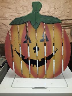 Wooden pumpkin sign