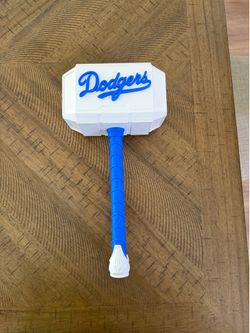 Custom Baseball Team Thor-Inspired Hammer – 3D Printed Collector Display Pie