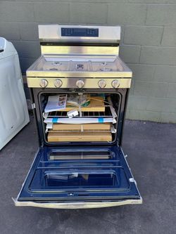 New gas stove