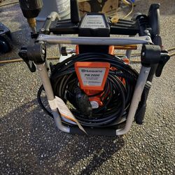 Husqvarna PW2000 Pressure Washer