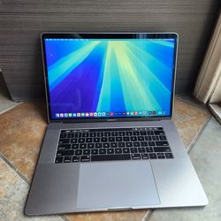 MacBook Pro 15" i9 16GB RAM 500gb SSD Good batteryhealth | Adobe, Final Cut,Logic, Office Best Offer