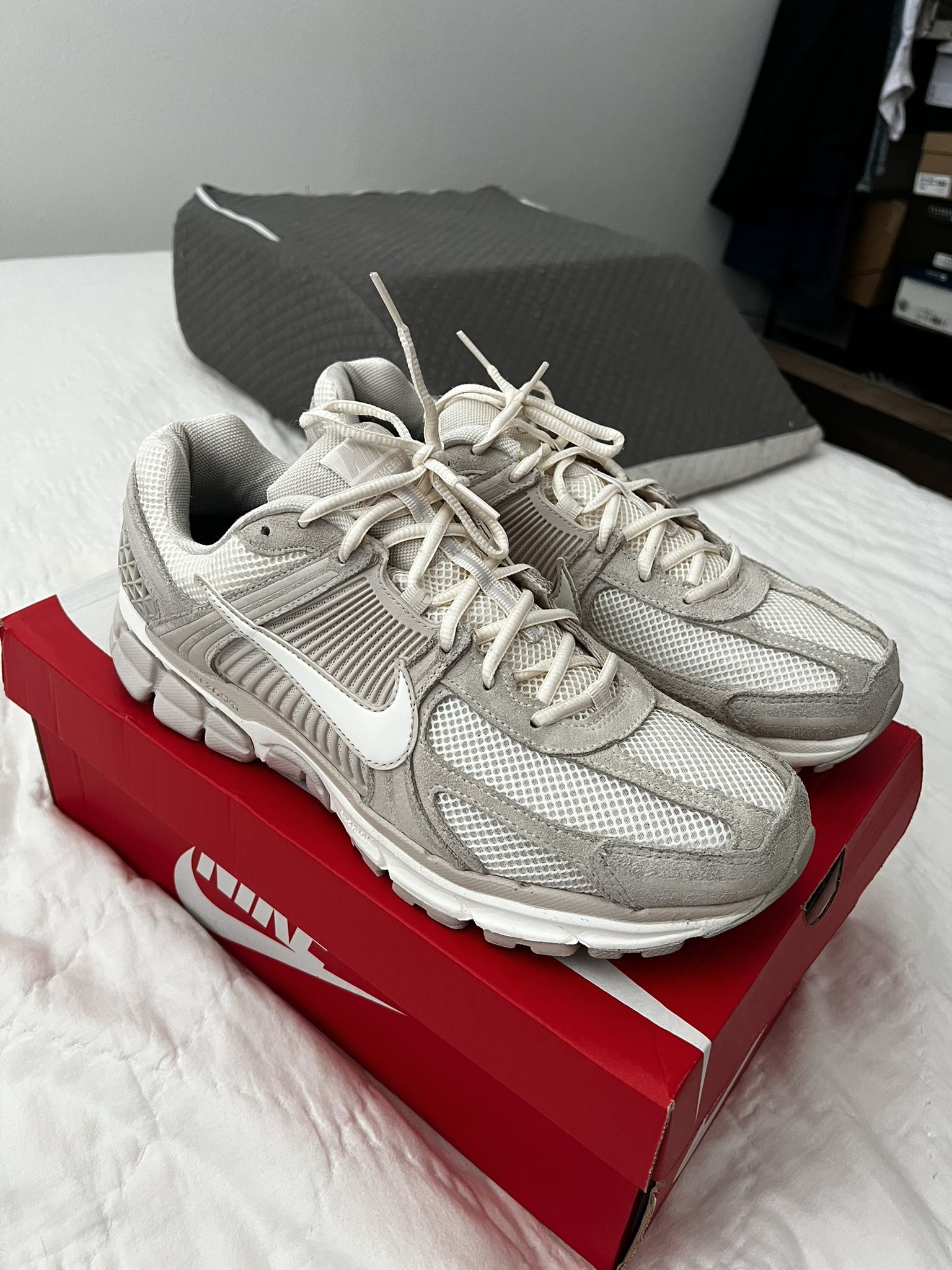 Nike Vomero Size 13