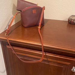 Dooney&Bourke Crossbody