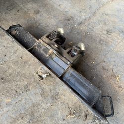 Decking Saddle for 5th wheel