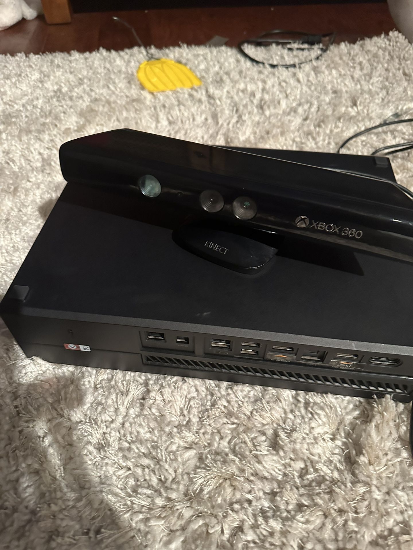 XBOX 360 E Console