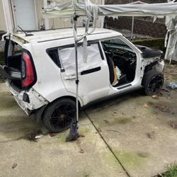 Kia Soul 2017 Parting Out