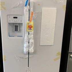 GE GSS25IGNWW REFRIGERATOR 3 