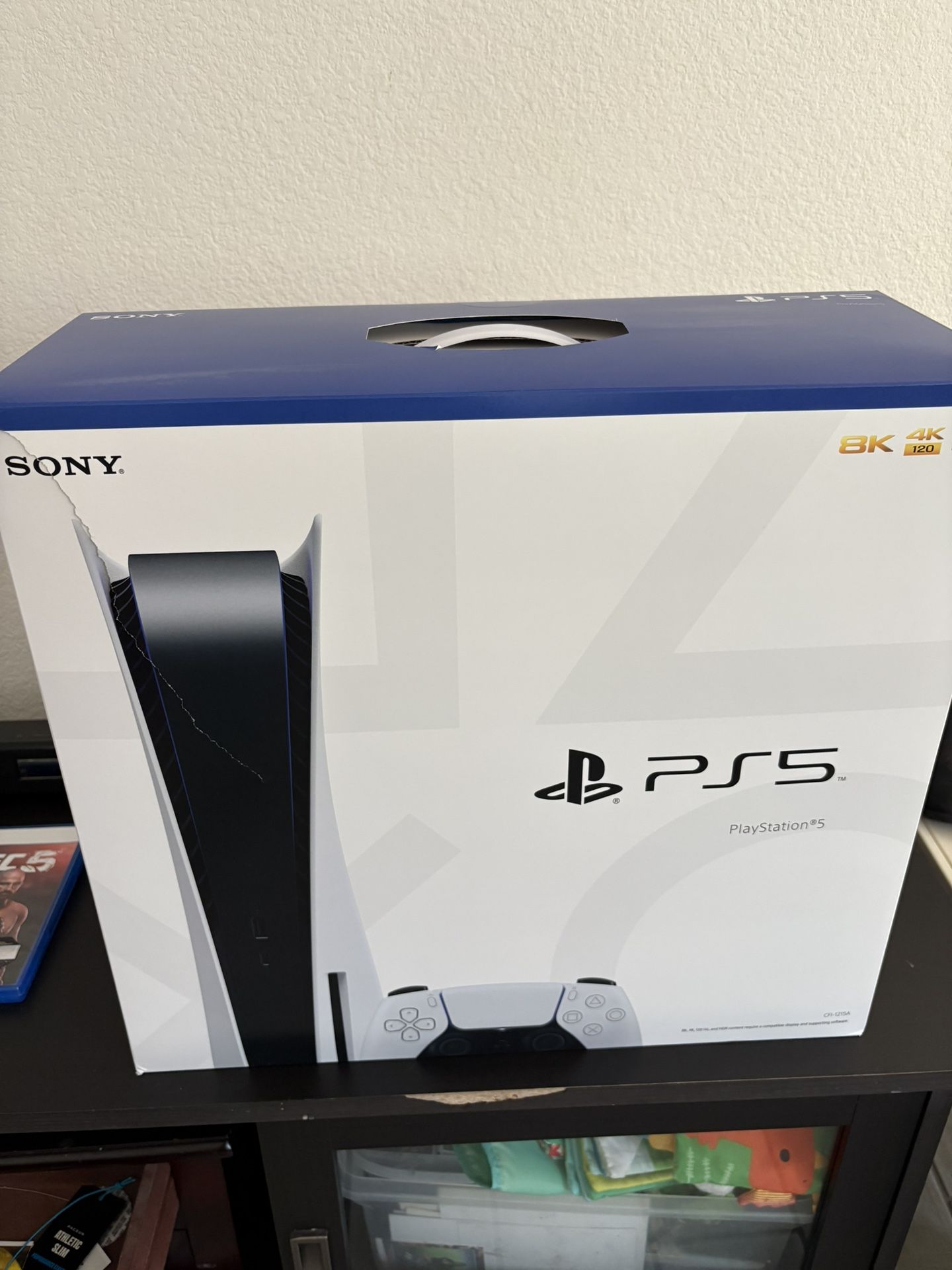 PS5 2 Controllers + 7-8 Games