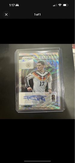 2026 Panini Prizm FIFA World Cup soccer Germany Florian Wirtz Auto Case Hit SIlver Wave