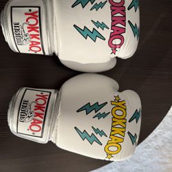 YOKKAO BOXING GLOVES
