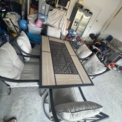 outdoor table set 