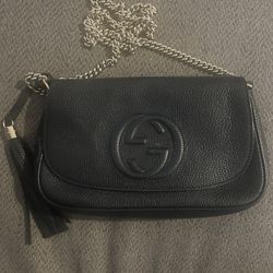Gucci Cross Body Bags 